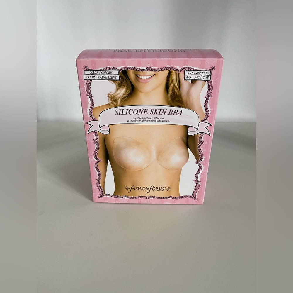 Fashion forms silicone skin bra C/D